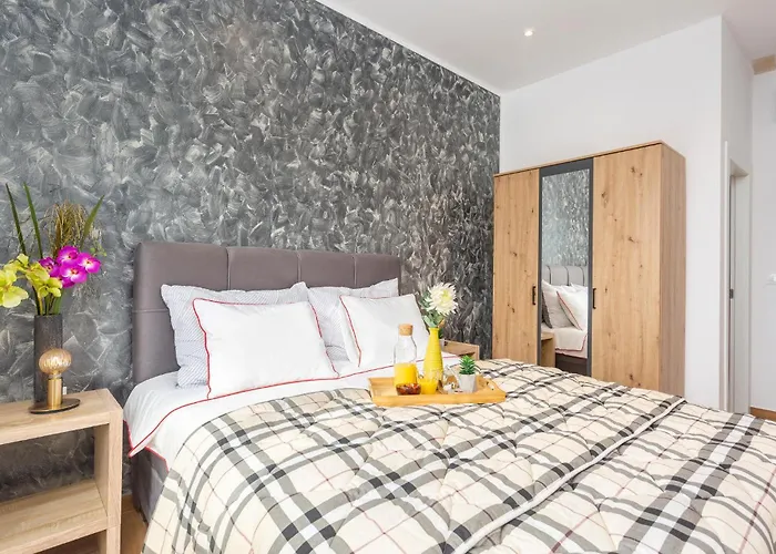 Semesterbostad Gorgeous In