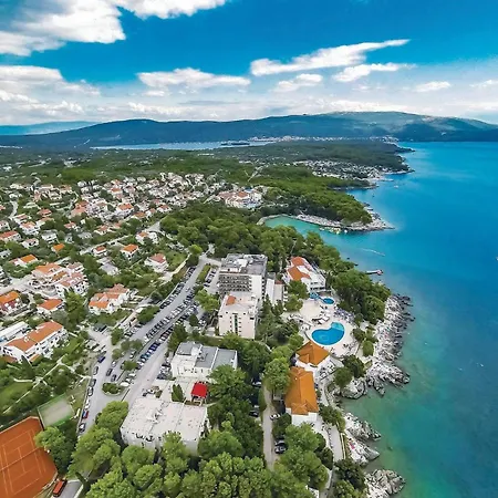 Amazing In Holiday home Dobrinj